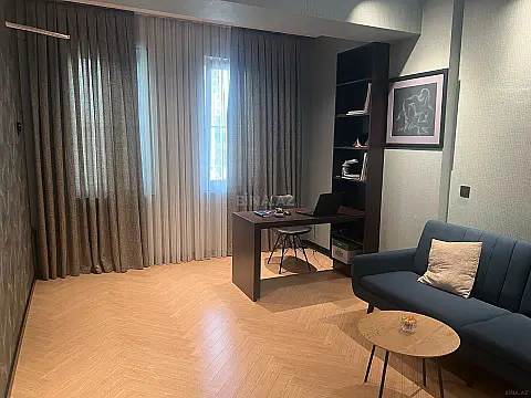 Satılır 3 otaqlı mənzil 75 m²