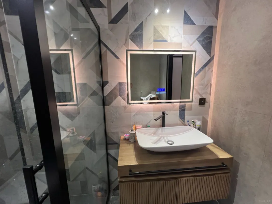 Satılır 3 otaqlı mənzil 75 m²