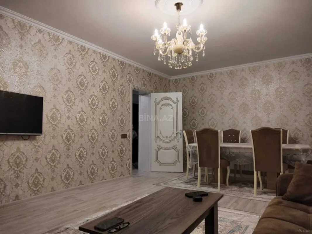 Satılır 4 otaqlı mənzil 90 m²