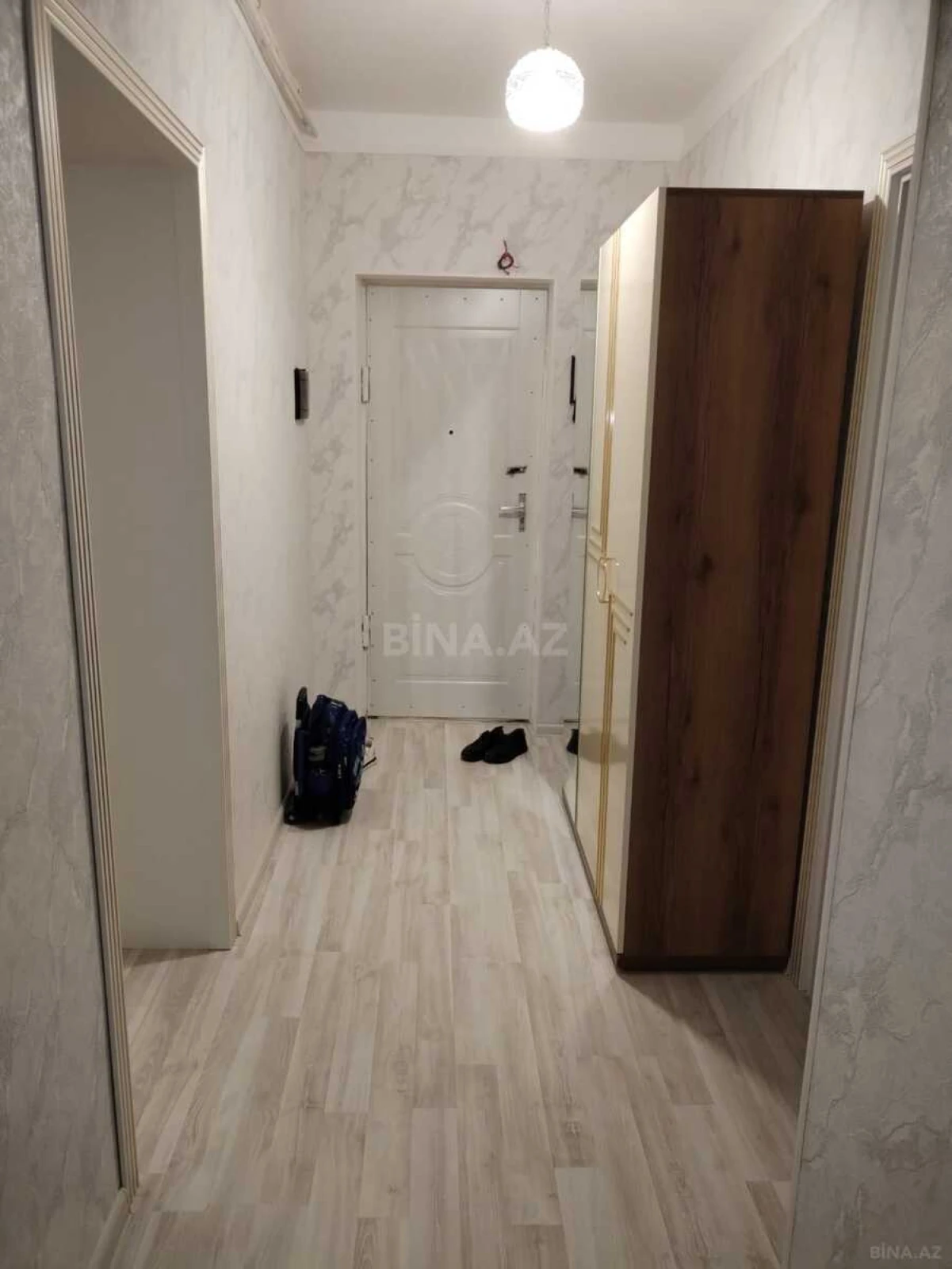 Satılır 4 otaqlı mənzil 90 m²