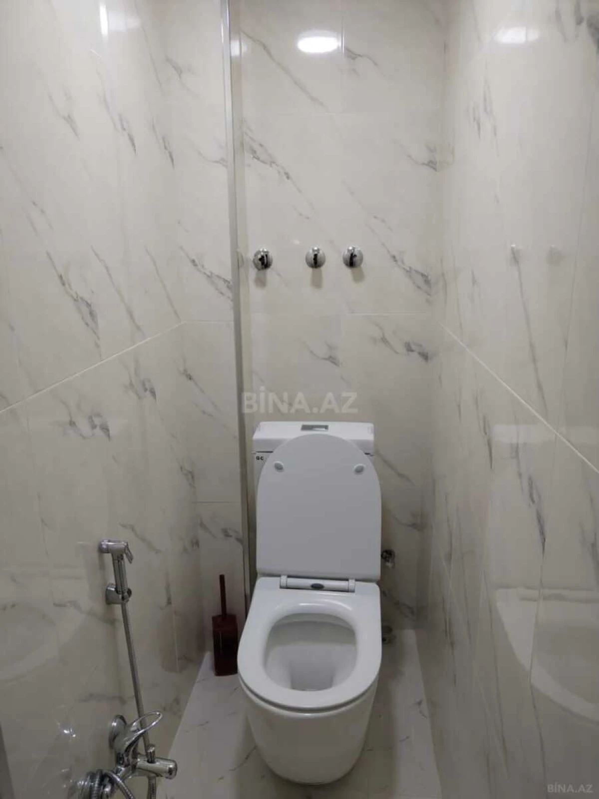 Satılır 4 otaqlı mənzil 90 m²