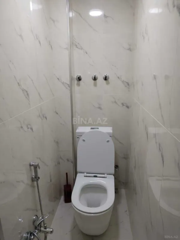 Satılır 4 otaqlı mənzil 90 m²