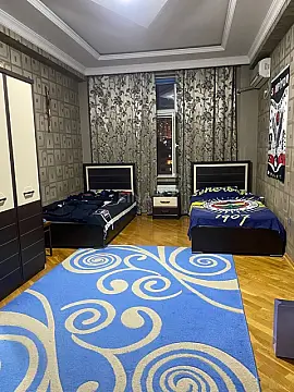 Satılır 3 otaqlı mənzil 147 m²