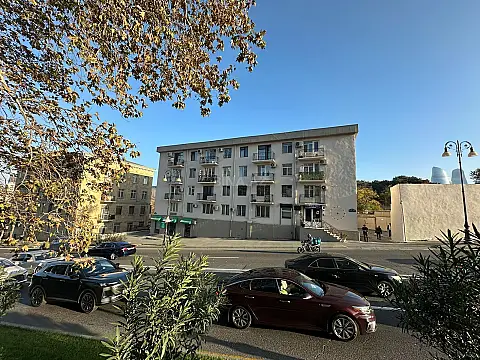 Satılır 2 otaqlı mənzil 46 m² — Bakı 2 otaq 46.00 m²