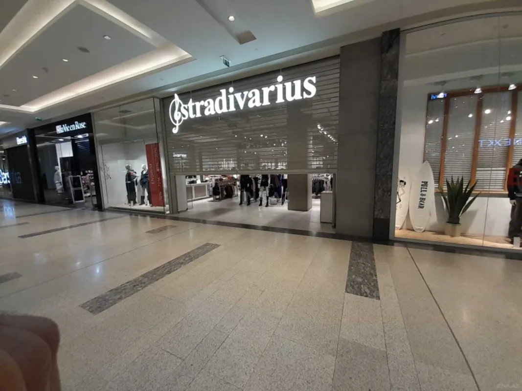 Satılır obyekt 835 m²