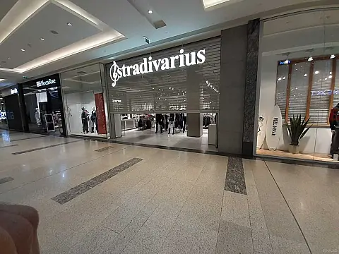 Satılır obyekt 835 m²