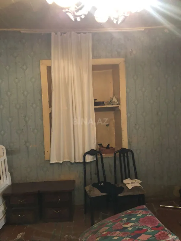 Satılır 5 otaqlı həyət evi 175 m²