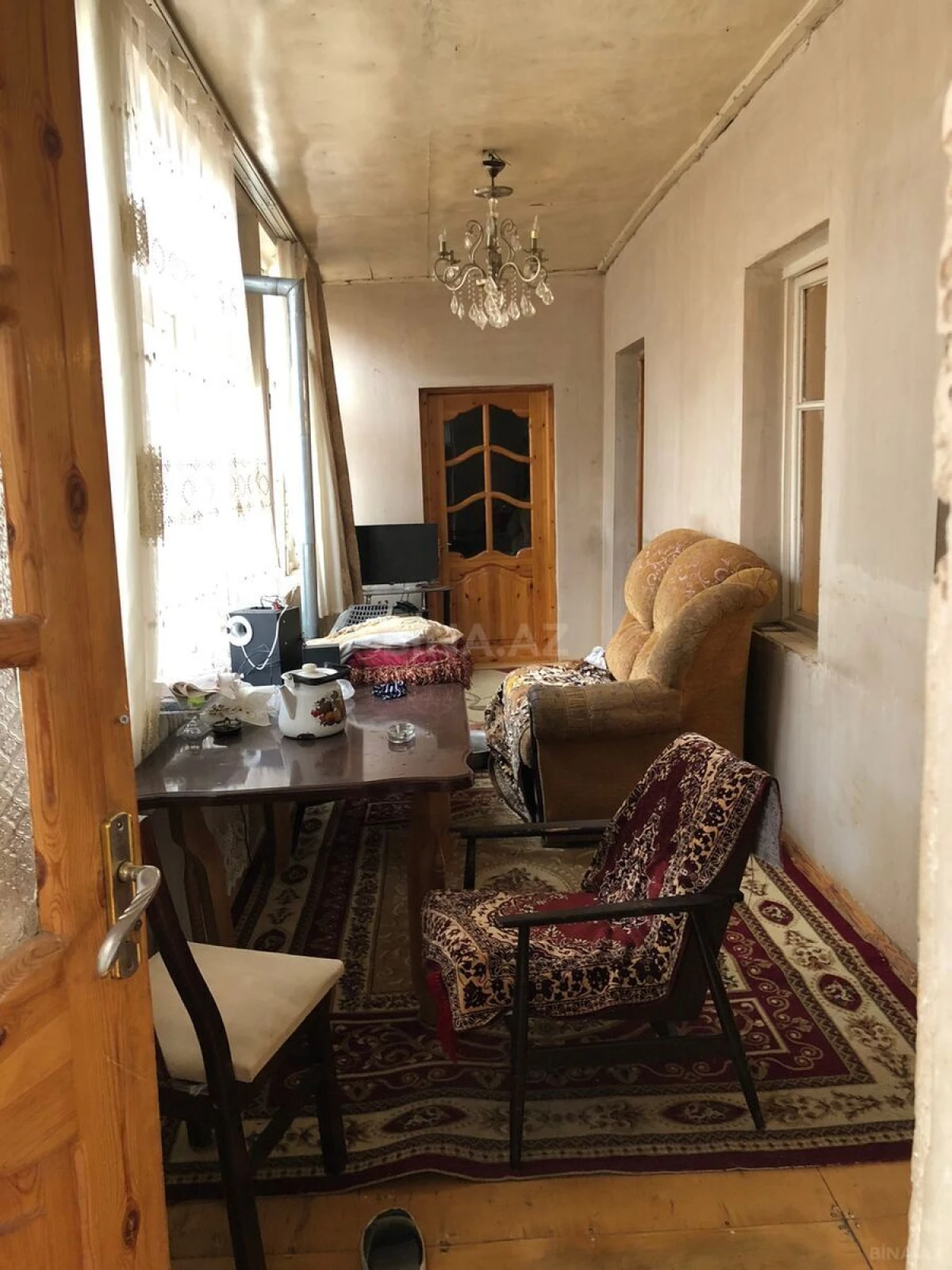 Satılır 5 otaqlı həyət evi 175 m²