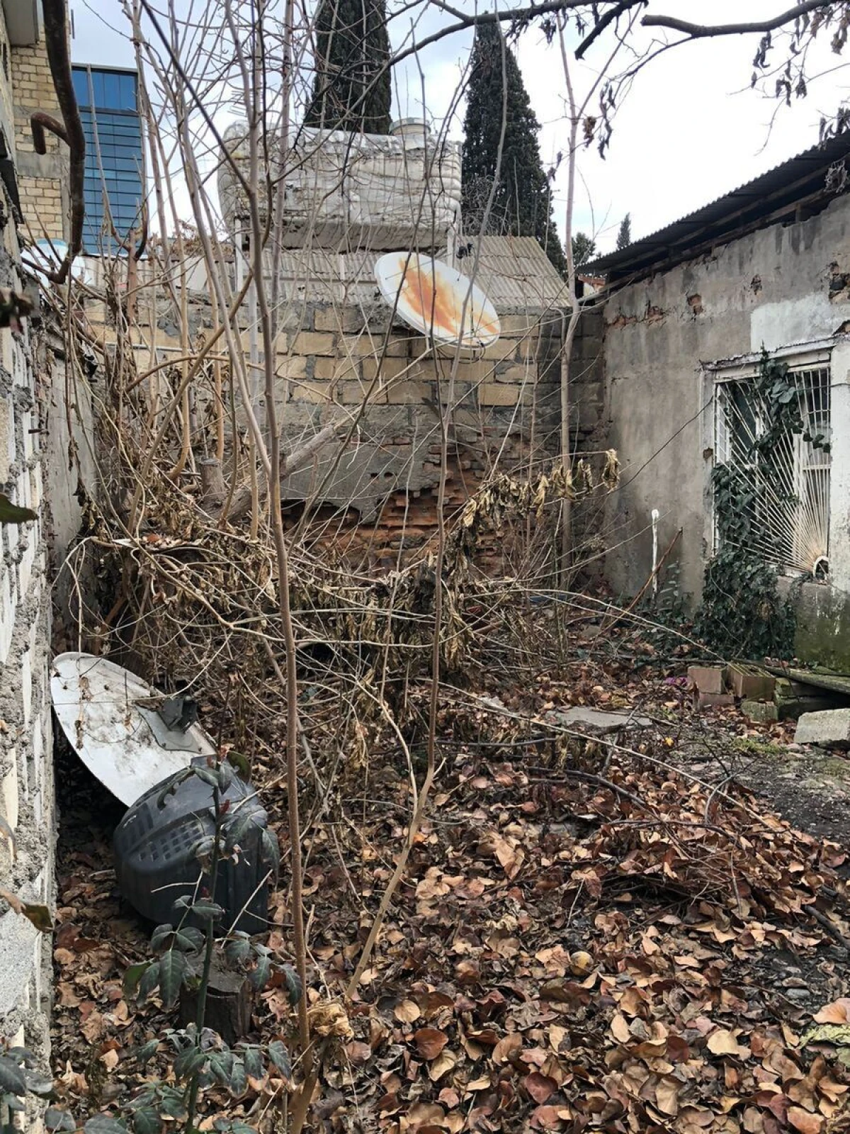 Satılır 5 otaqlı həyət evi 175 m²