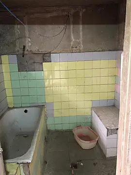 Satılır 5 otaqlı həyət evi 175 m²