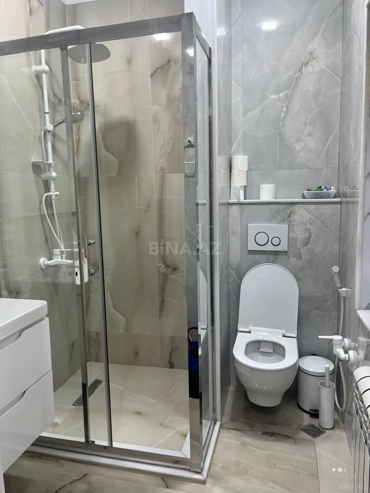 Kirayə verilir 4 otaqlı mənzil 110 m²