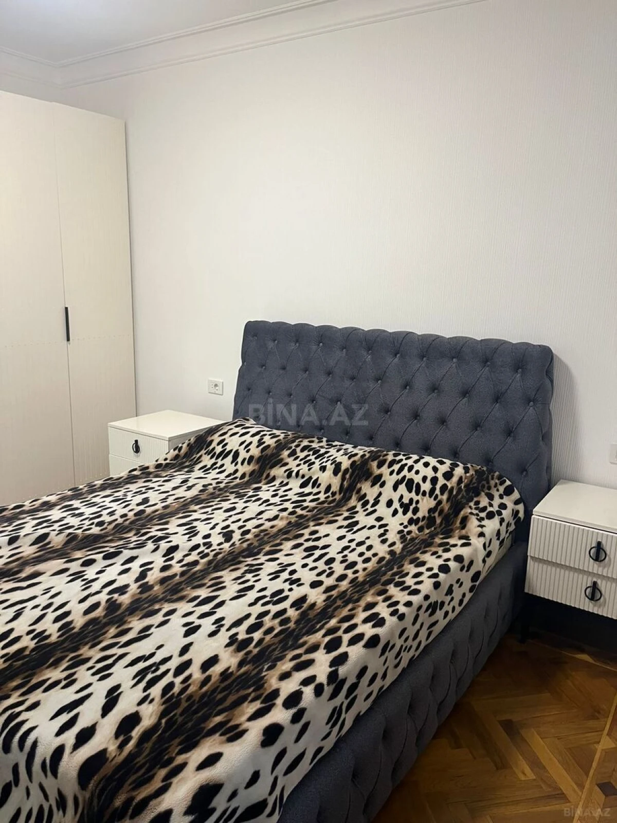 Kirayə verilir 4 otaqlı mənzil 110 m²