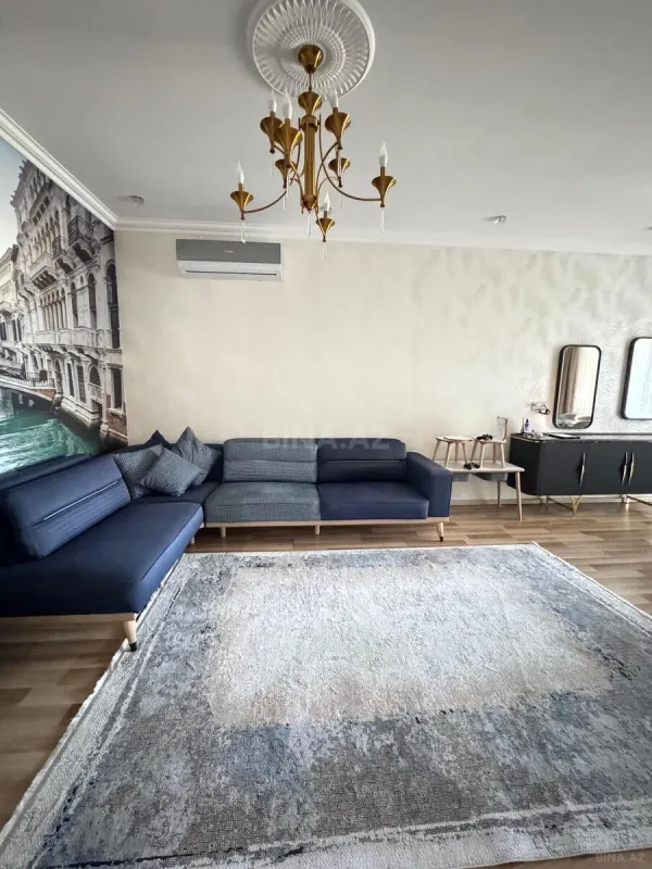 Satılır 2 otaqlı mənzil 99 m²