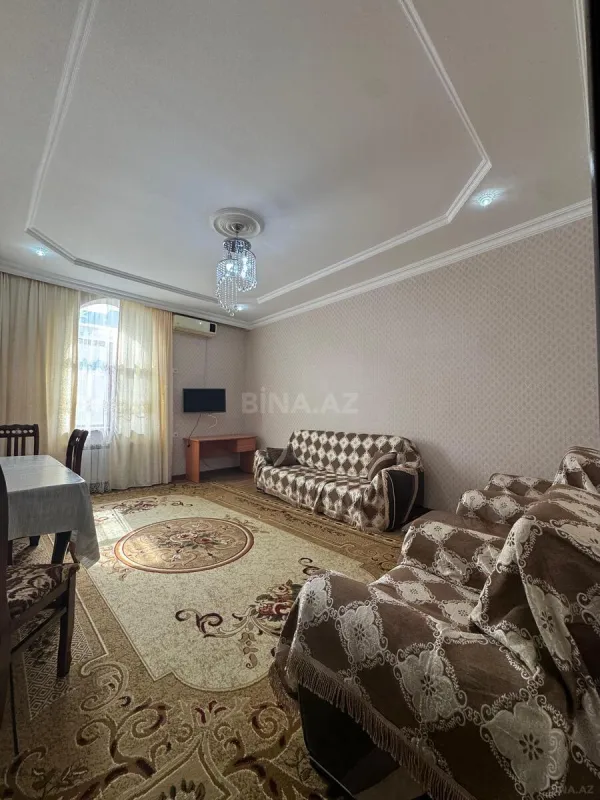 Kirayə verilir 2 otaqlı mənzil 75 m²