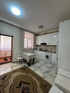Kirayə verilir 2 otaqlı mənzil 75 m²