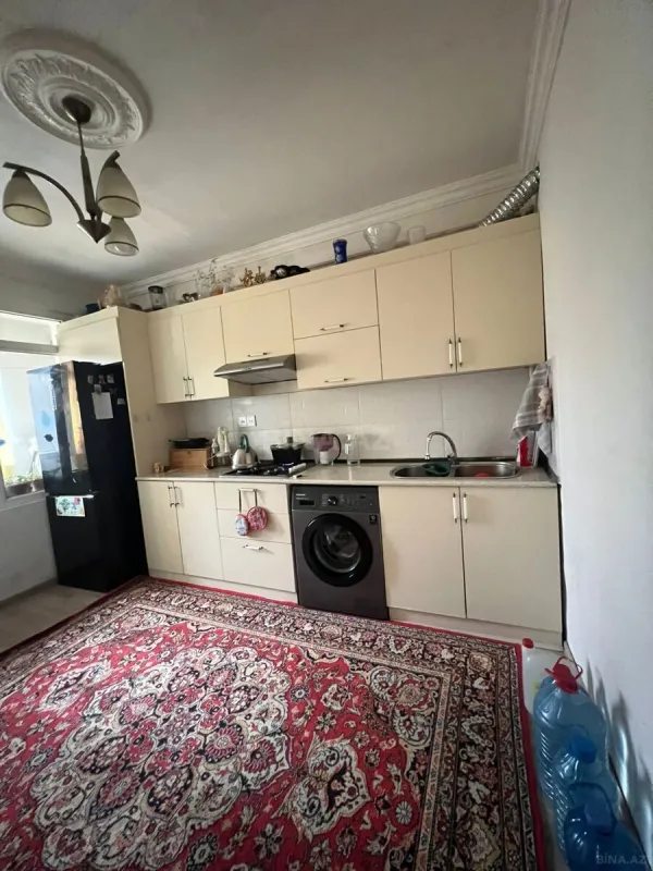 Satılır 2 otaqlı mənzil 60 m²