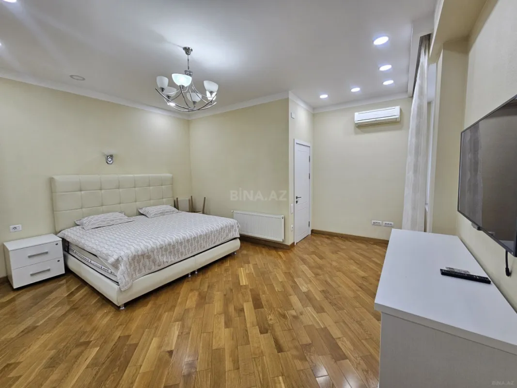 Kirayə verilir 3 otaqlı mənzil 150 m²