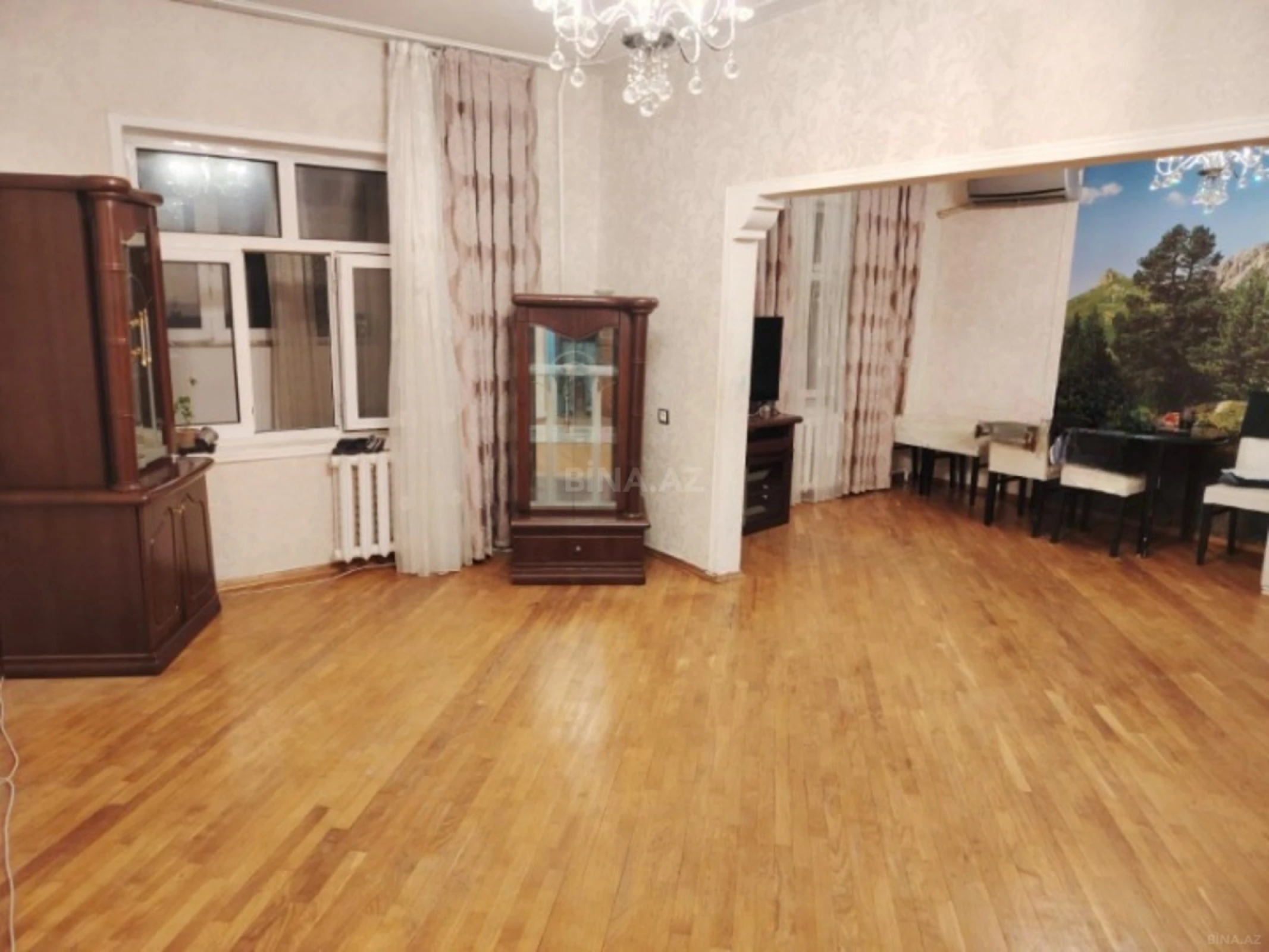 Kirayə verilir 5 otaqlı mənzil 100 m²