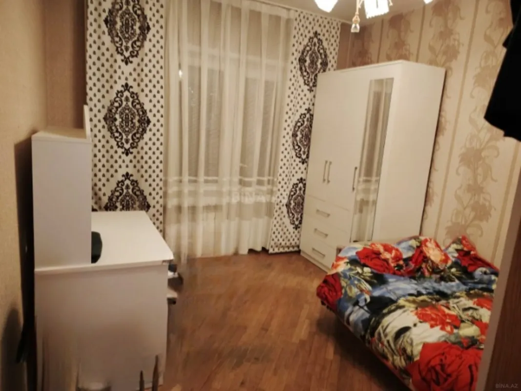 Kirayə verilir 5 otaqlı mənzil 100 m²