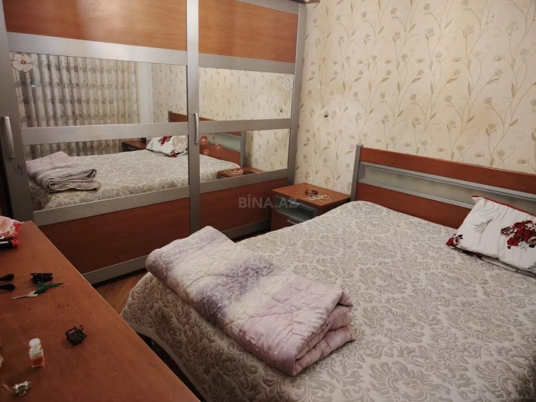 Kirayə verilir 5 otaqlı mənzil 100 m²