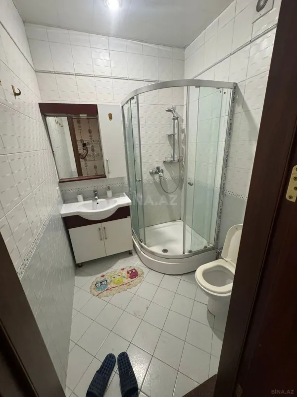 Satılır 3 otaqlı mənzil 160 m²