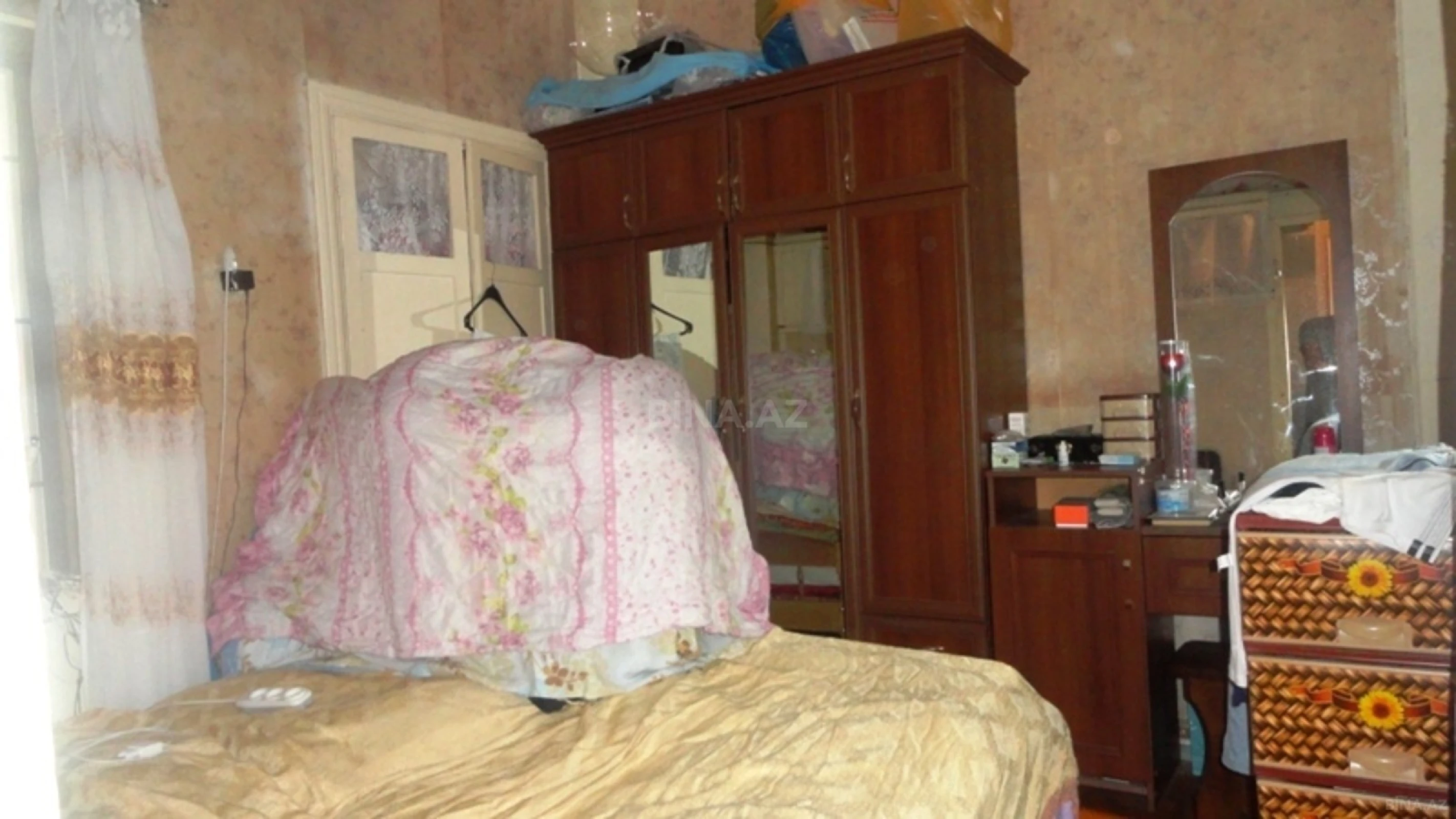 Satılır 2 otaqlı mənzil 52 m²