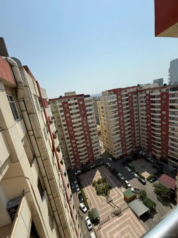 Satılır 3 otaqlı mənzil 96 m²