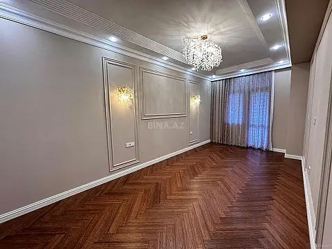 Satılır 3 otaqlı mənzil 115 m²