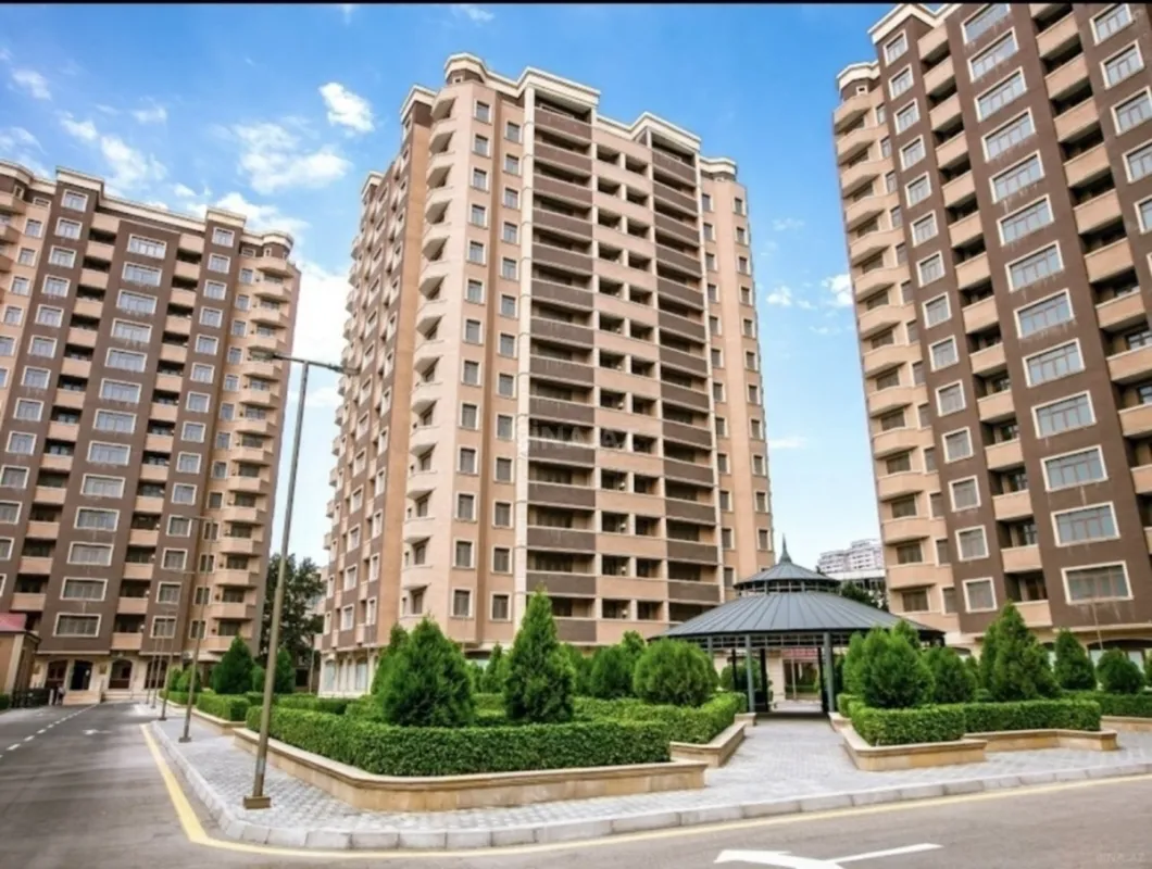 Satılır 3 otaqlı mənzil 115 m²