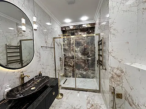 Satılır 3 otaqlı mənzil 115 m²