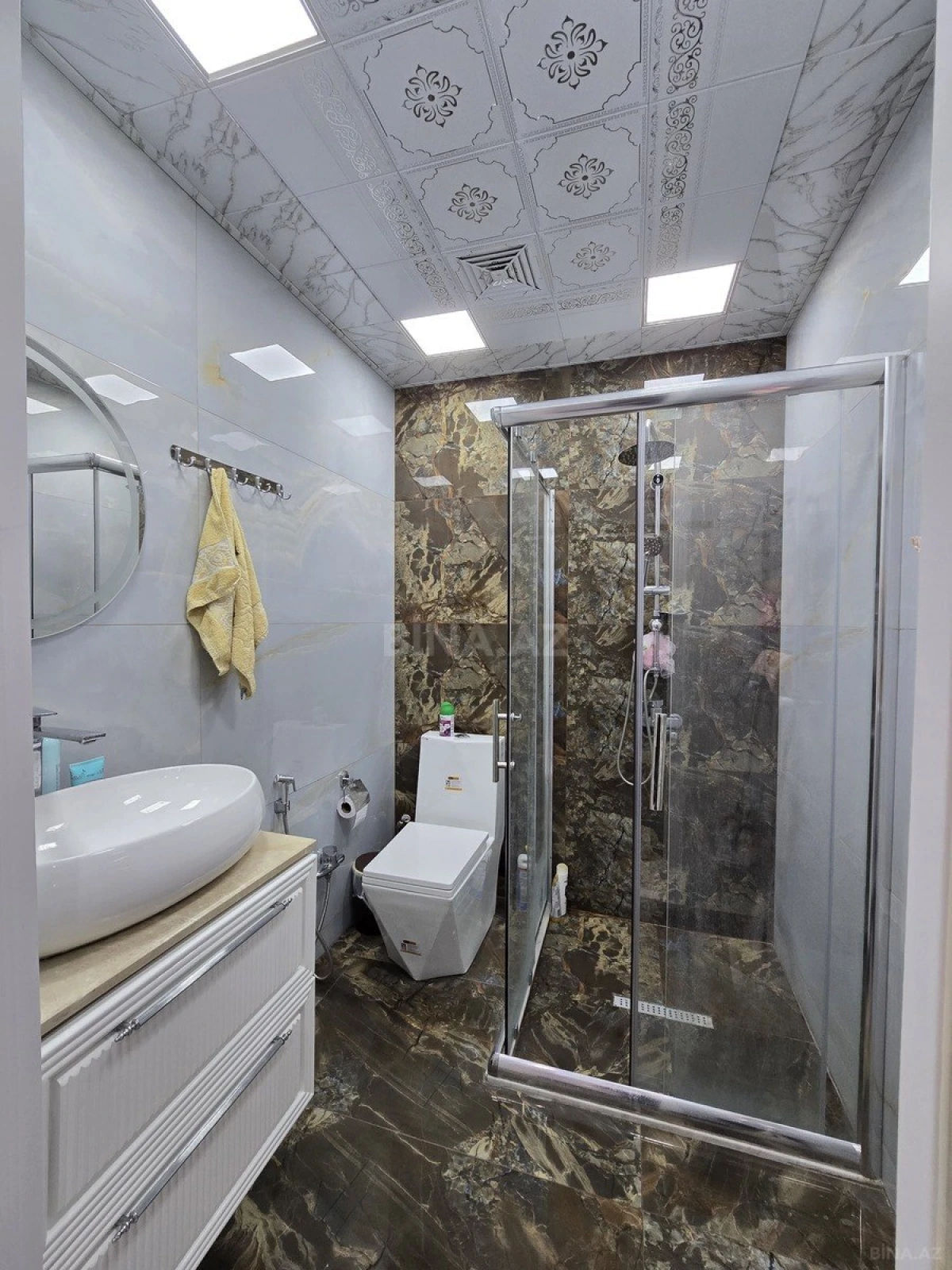 Satılır 2 otaqlı mənzil 65 m²