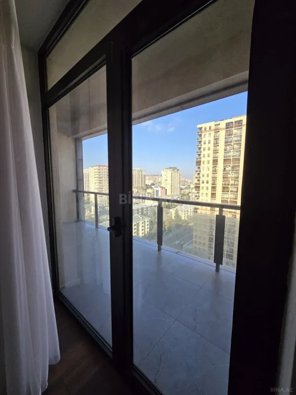 Satılır 2 otaqlı mənzil 65 m²