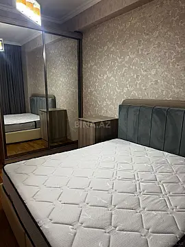 Kirayə verilir 2 otaqlı mənzil 70 m²