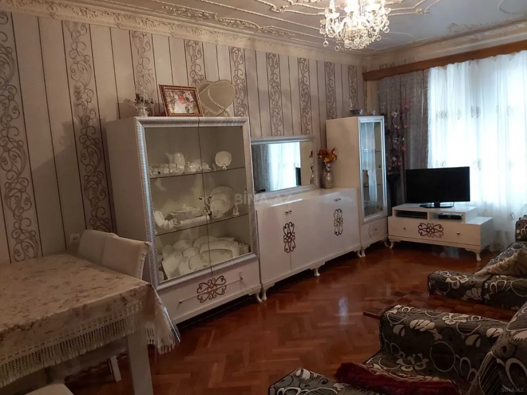 Satılır 3 otaqlı mənzil 85 m²