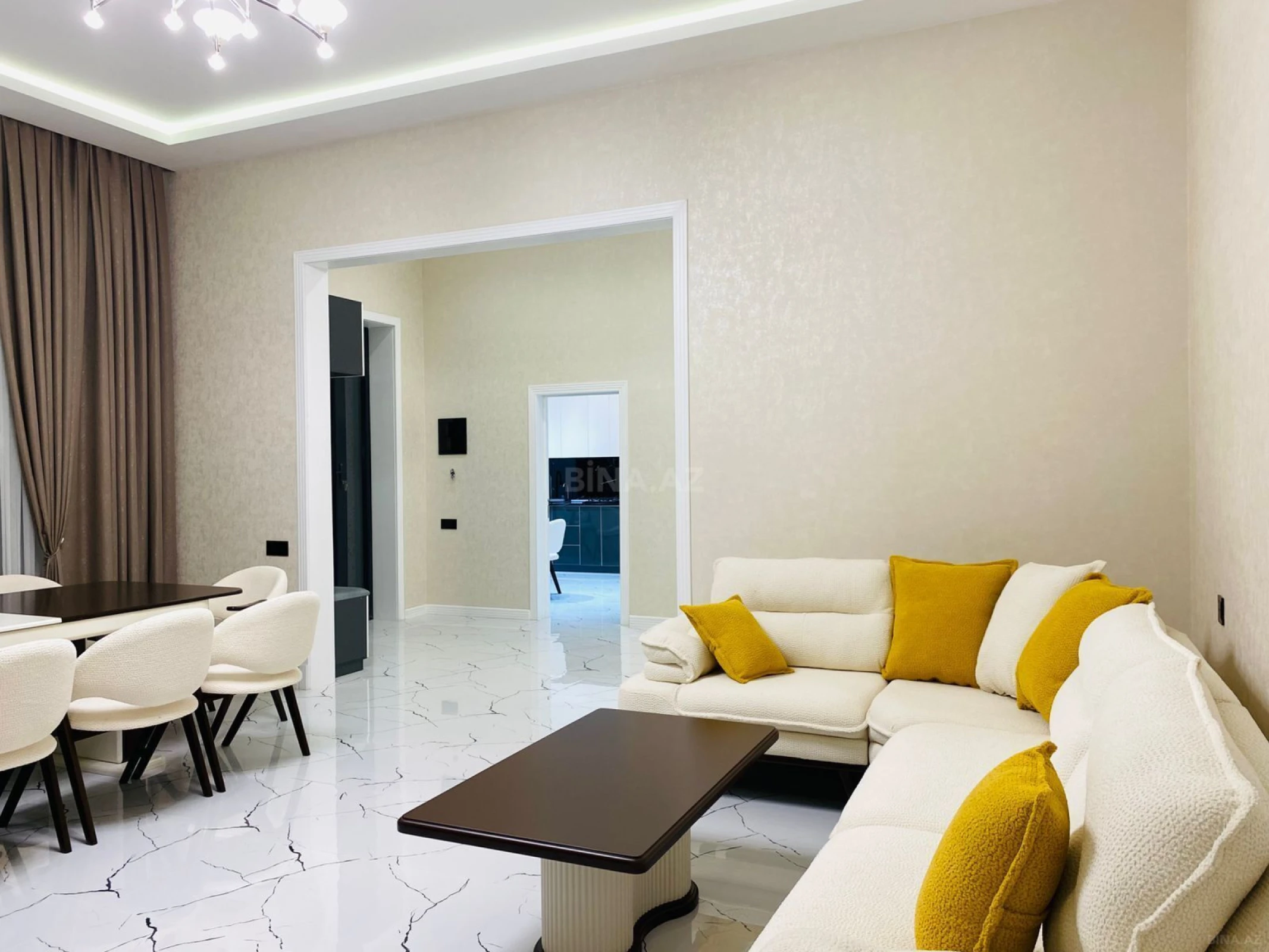 Satılır 4 otaqlı həyət evi 210 m²