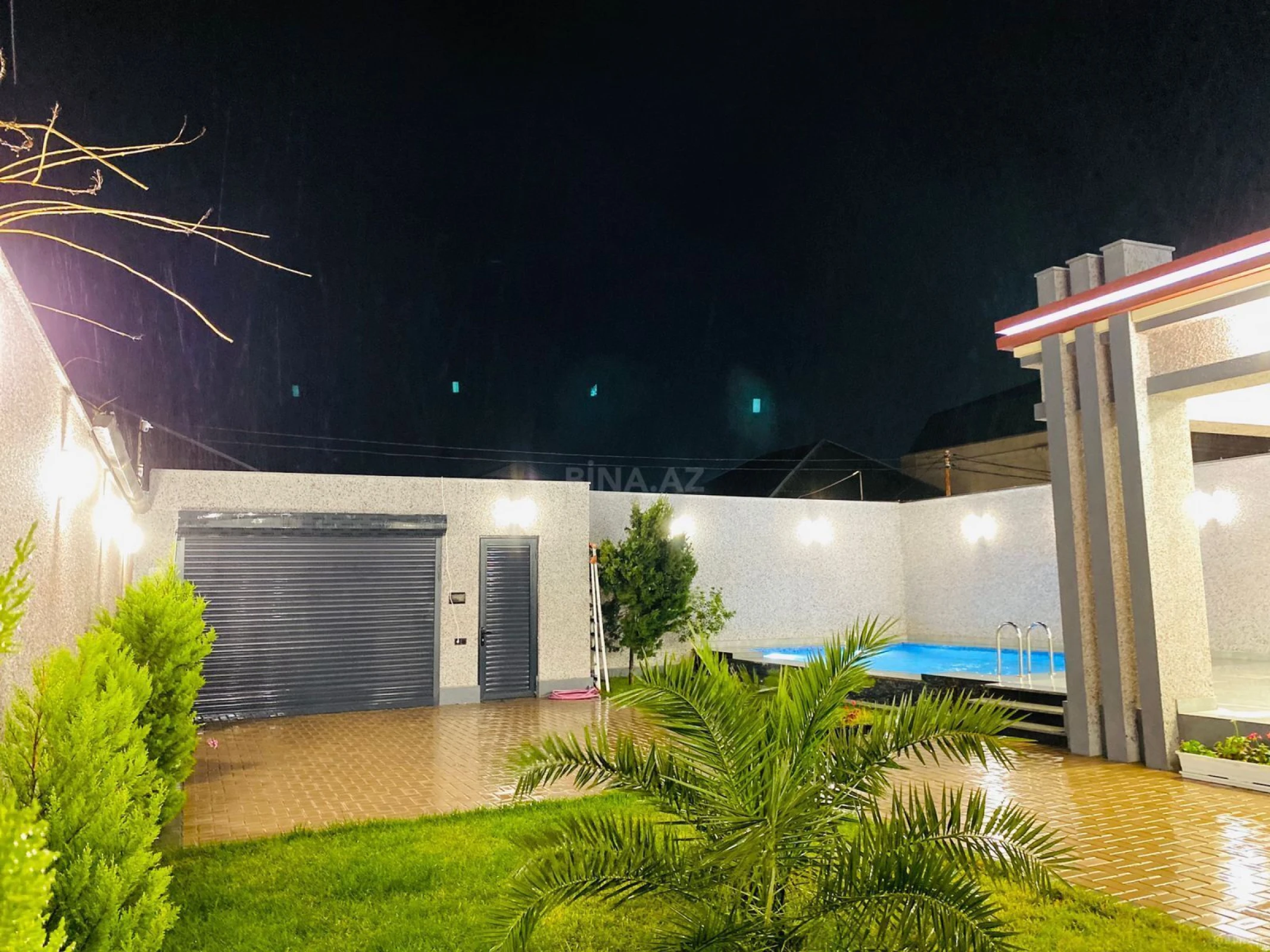 Satılır 4 otaqlı həyət evi 210 m²