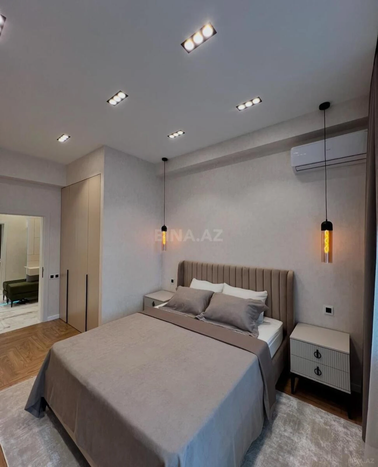 Kirayə verilir 2 otaqlı mənzil 77 m²