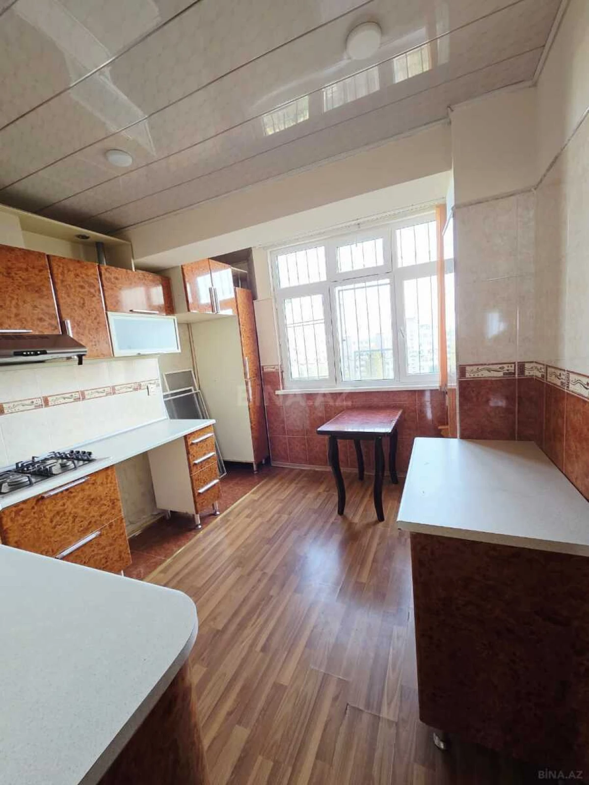 Satılır 3 otaqlı mənzil 75 m²