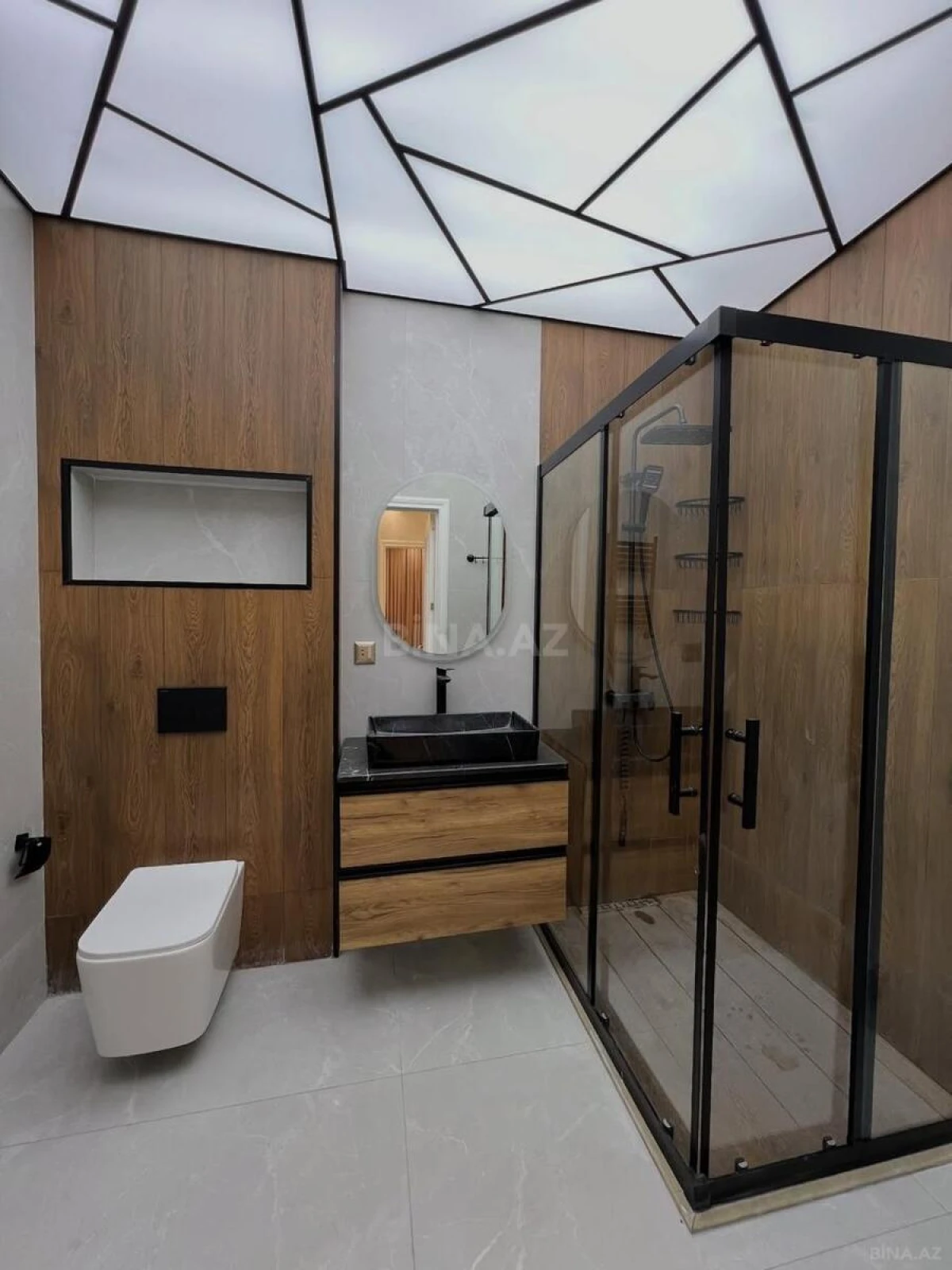 Kirayə verilir 2 otaqlı mənzil 77 m²