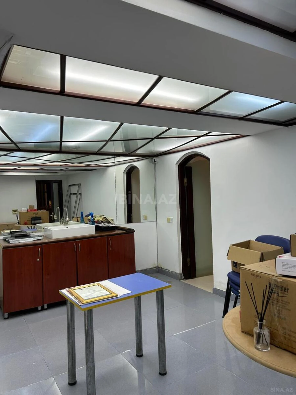 Kirayə verilir obyekt 170 m²