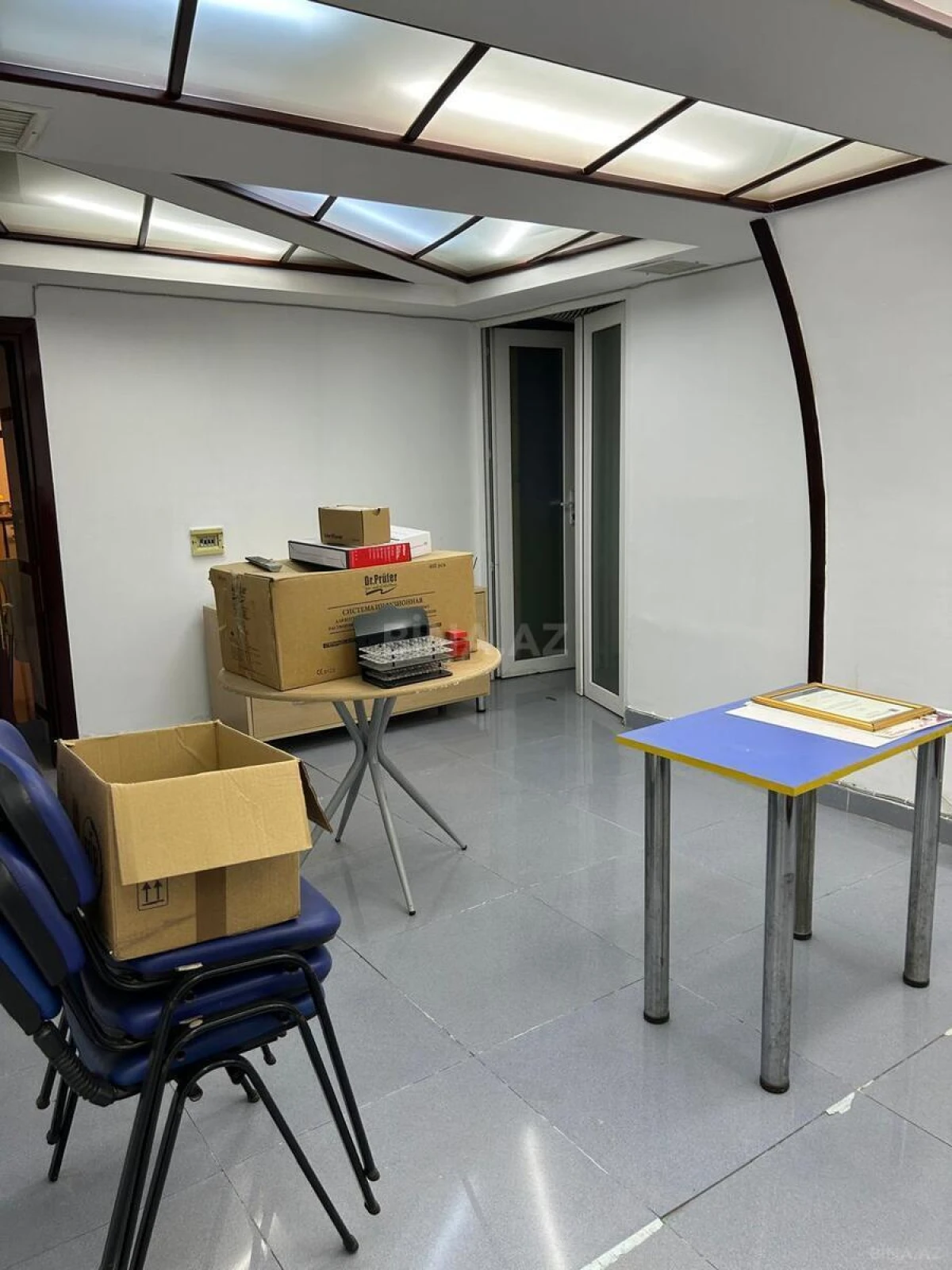 Kirayə verilir obyekt 170 m²