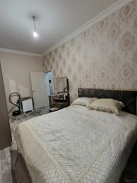 Satılır 2 otaqlı mənzil 70 m²
