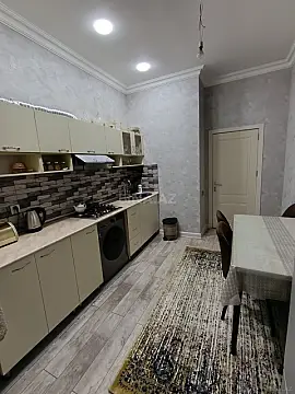 Satılır 2 otaqlı mənzil 70 m²