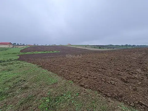 Satılır torpaq sahəsi 100 m²