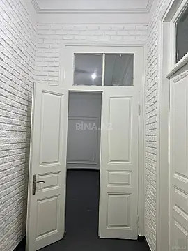 Kirayə verilir obyekt 130 m²