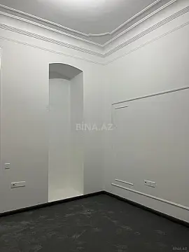 Kirayə verilir obyekt 130 m²