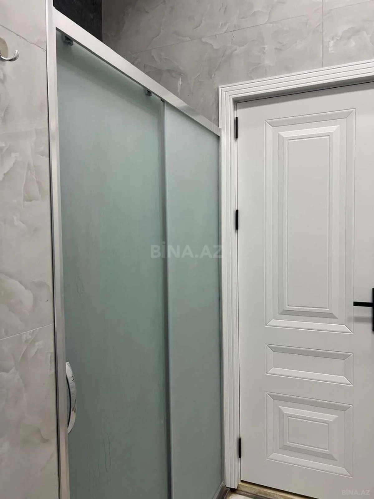 Kirayə verilir obyekt 130 m²