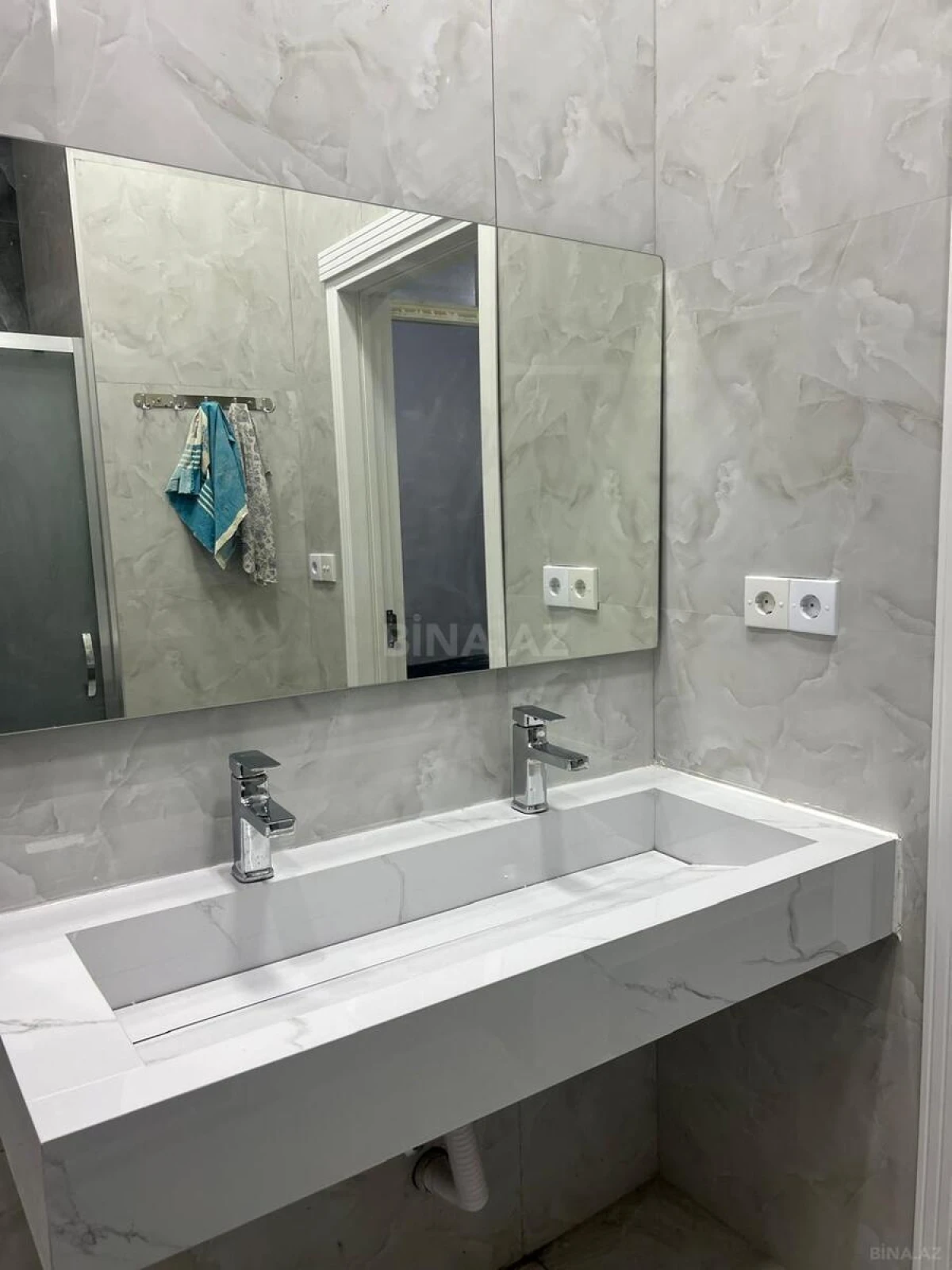 Kirayə verilir obyekt 130 m²