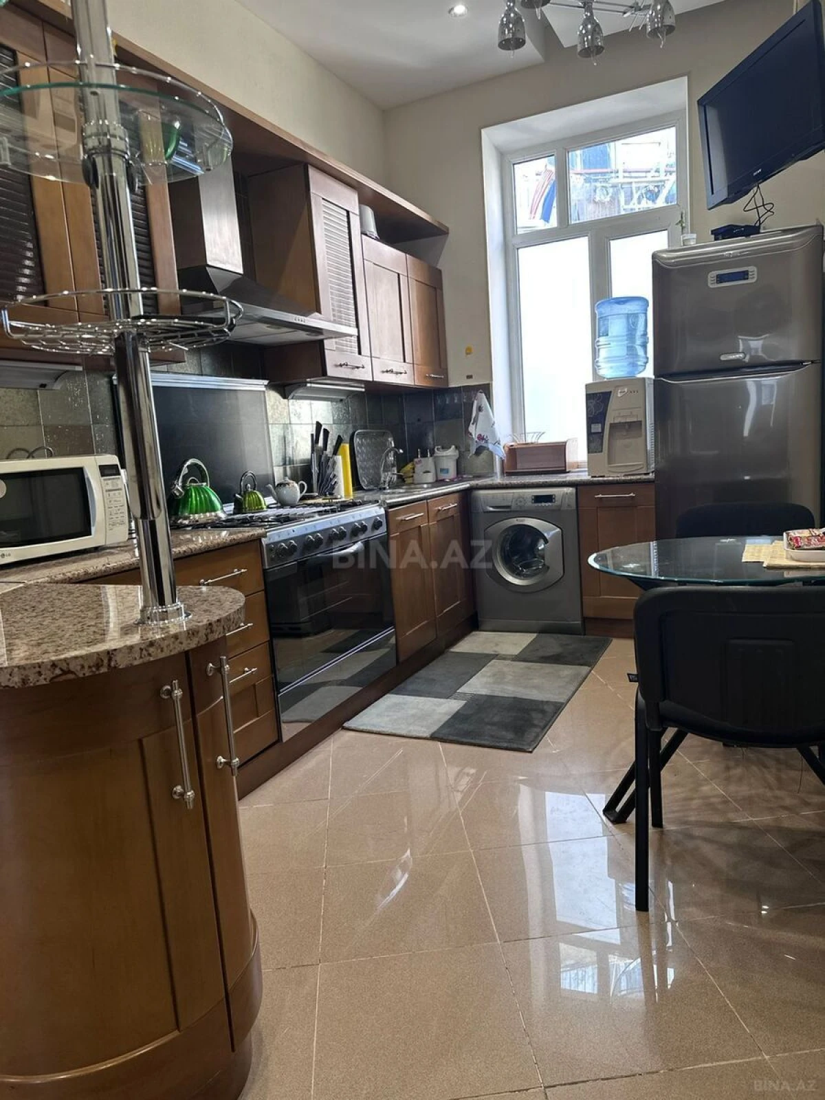 Kirayə verilir 3 otaqlı mənzil 100 m²