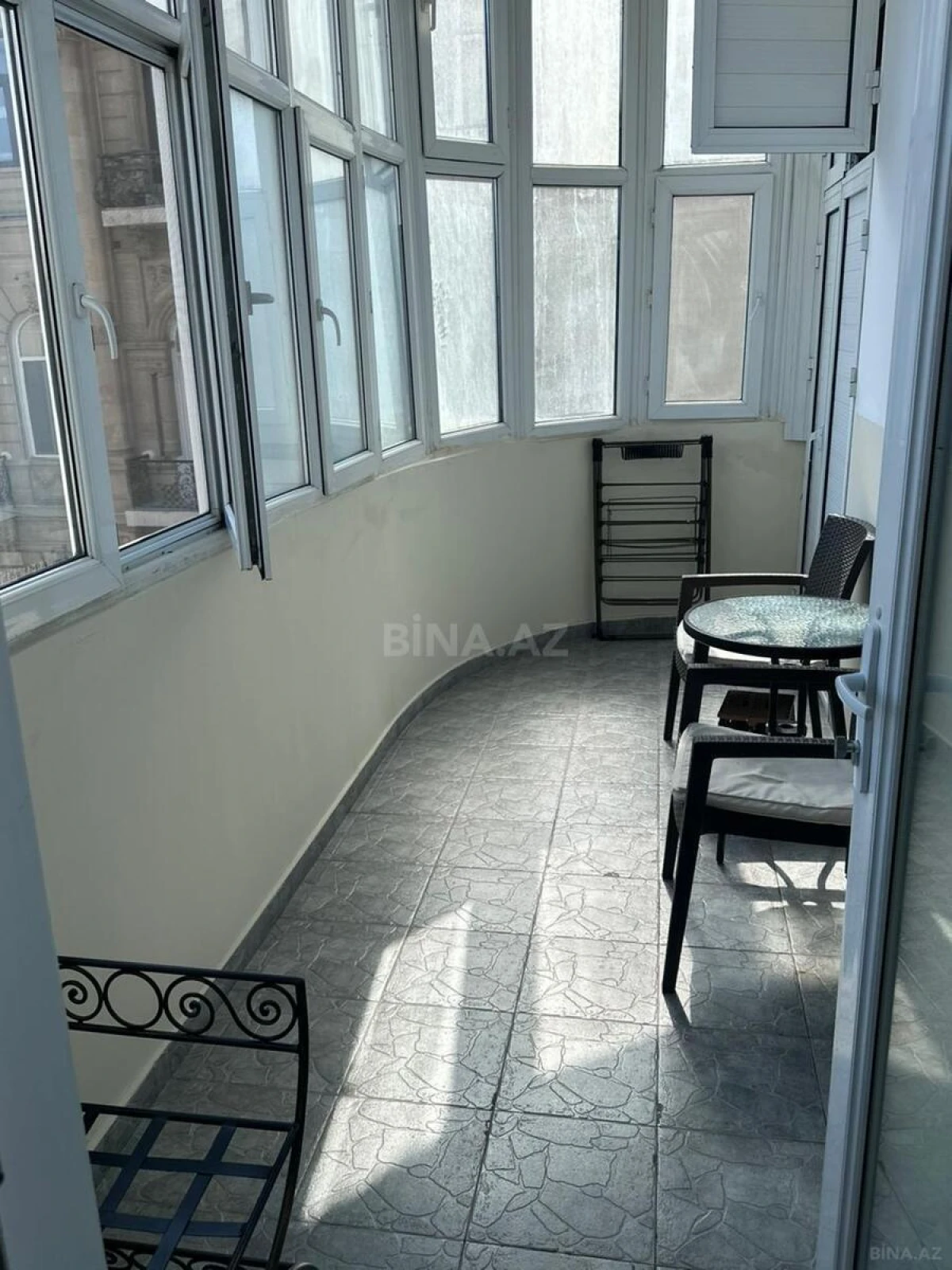 Kirayə verilir 3 otaqlı mənzil 100 m²